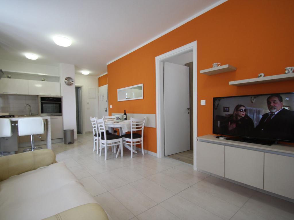 Apartment Tea Pula Bagian luar foto