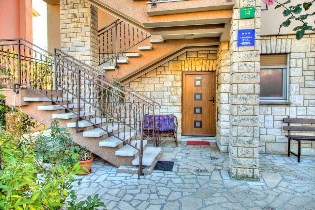 Apartment Tea Pula Bagian luar foto